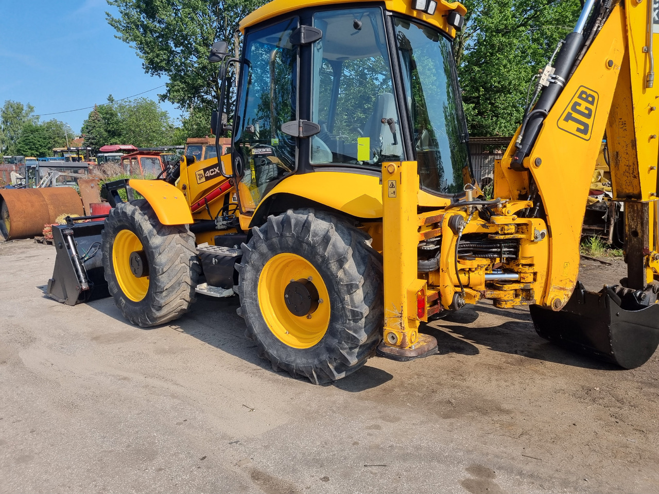 JCB 4CX - Tractopelle: photos 2 JCB 4CX - Tractopelle: photos 2