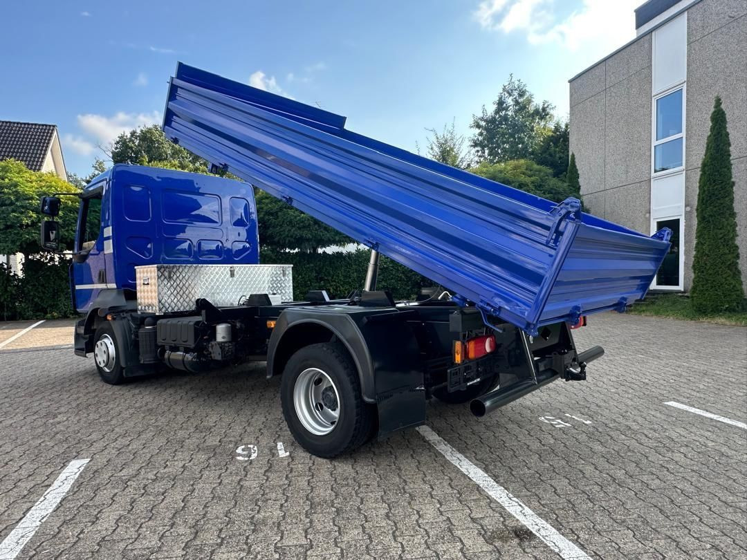 Camion benne Renault D 12.240 Werkzeugkasten-Dreiseitenkipper 12 to: photos 15