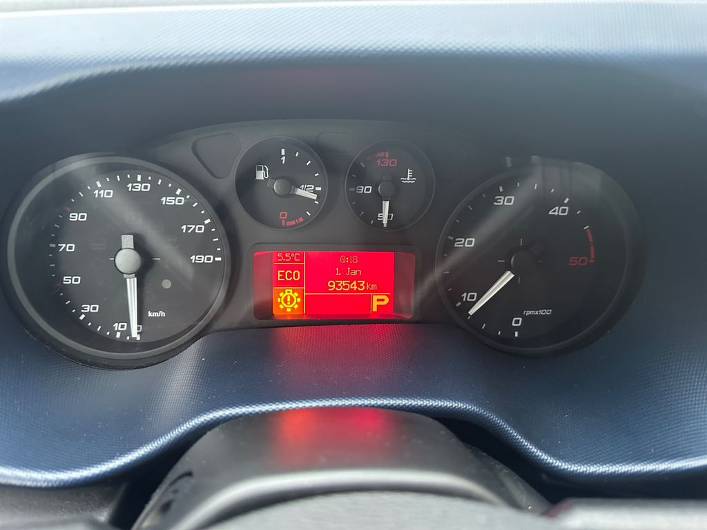 Fourgon utilitaire Iveco Daily 35S14 HiMatic L4H3 Maxi: photos 8