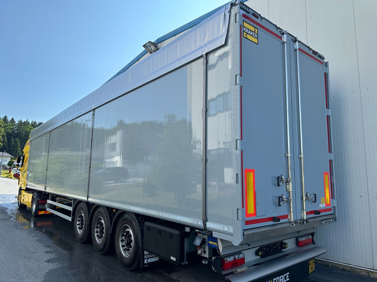 Kraker CF-200ZL Lift 92m³ - Semi-remorque à fond mouvant: photos 4 Kraker CF-200ZL Lift 92m³ - Semi-remorque à fond mouvant: photos 4