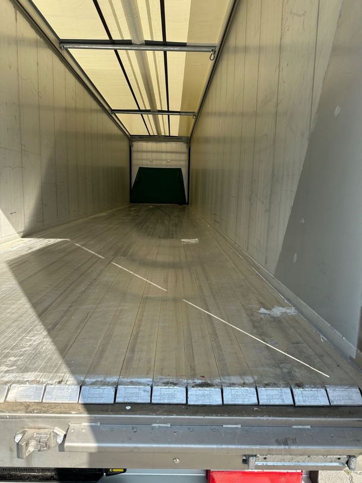 Kraker CF-200ZL Lift 92m³ Müllplane - Semi-remorque à fond mouvant: photos 5 Kraker CF-200ZL Lift 92m³ Müllplane - Semi-remorque à fond mouvant: photos 5