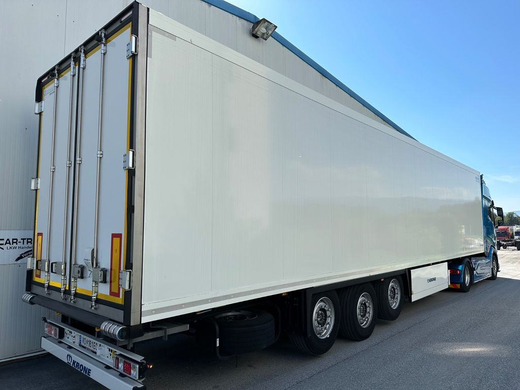 Krone SD 27 Thermoking Spectrum Multitemp Pharma Safe - Semi-remorque frigorifique: photos 3 Krone SD 27 Thermoking Spectrum Multitemp Pharma Safe - Semi-remorque frigorifique: photos 3