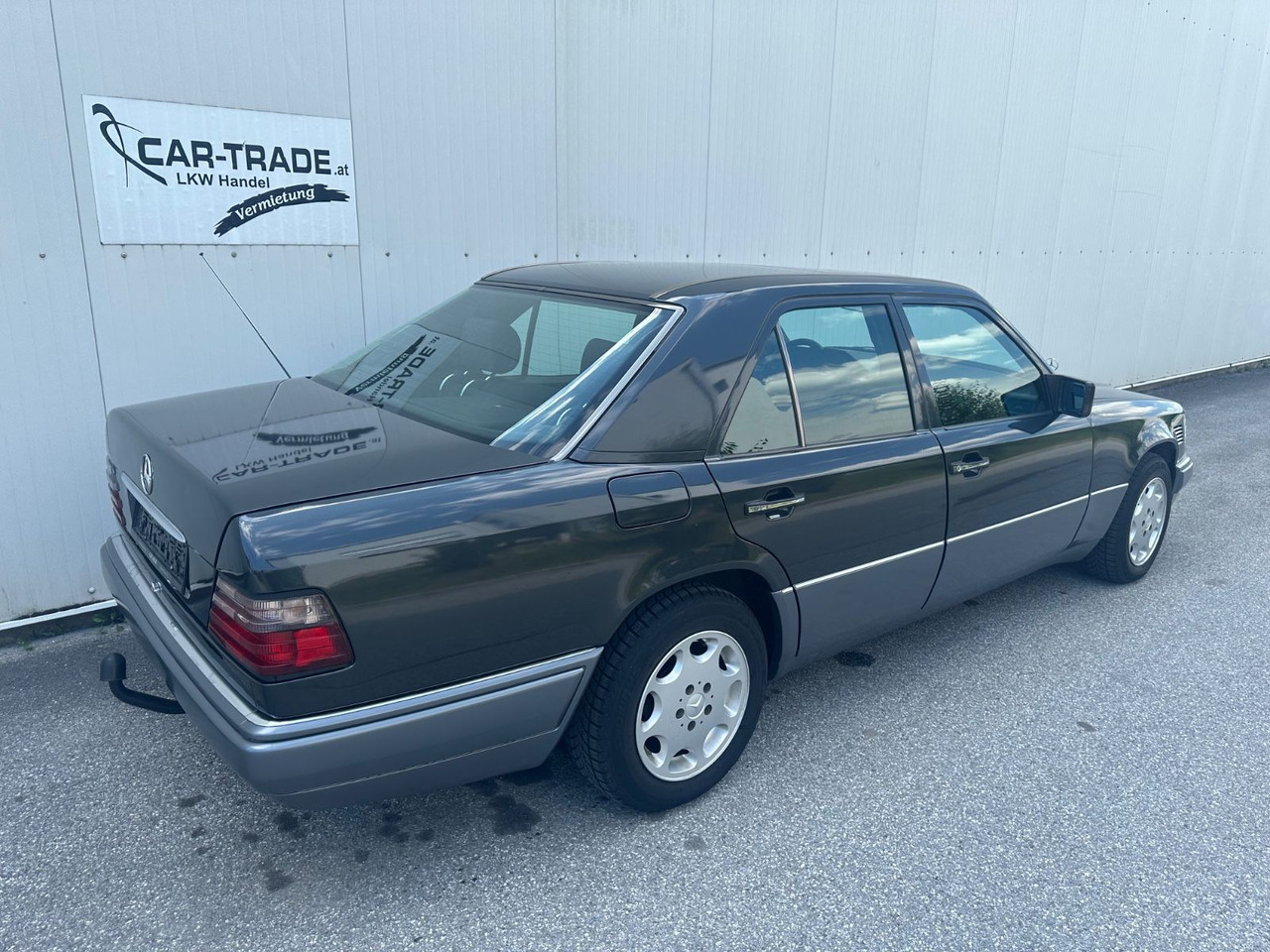 Mercedes-Benz E 250 DIESEL - Berline: photos 4 Mercedes-Benz E 250 DIESEL - Berline: photos 4