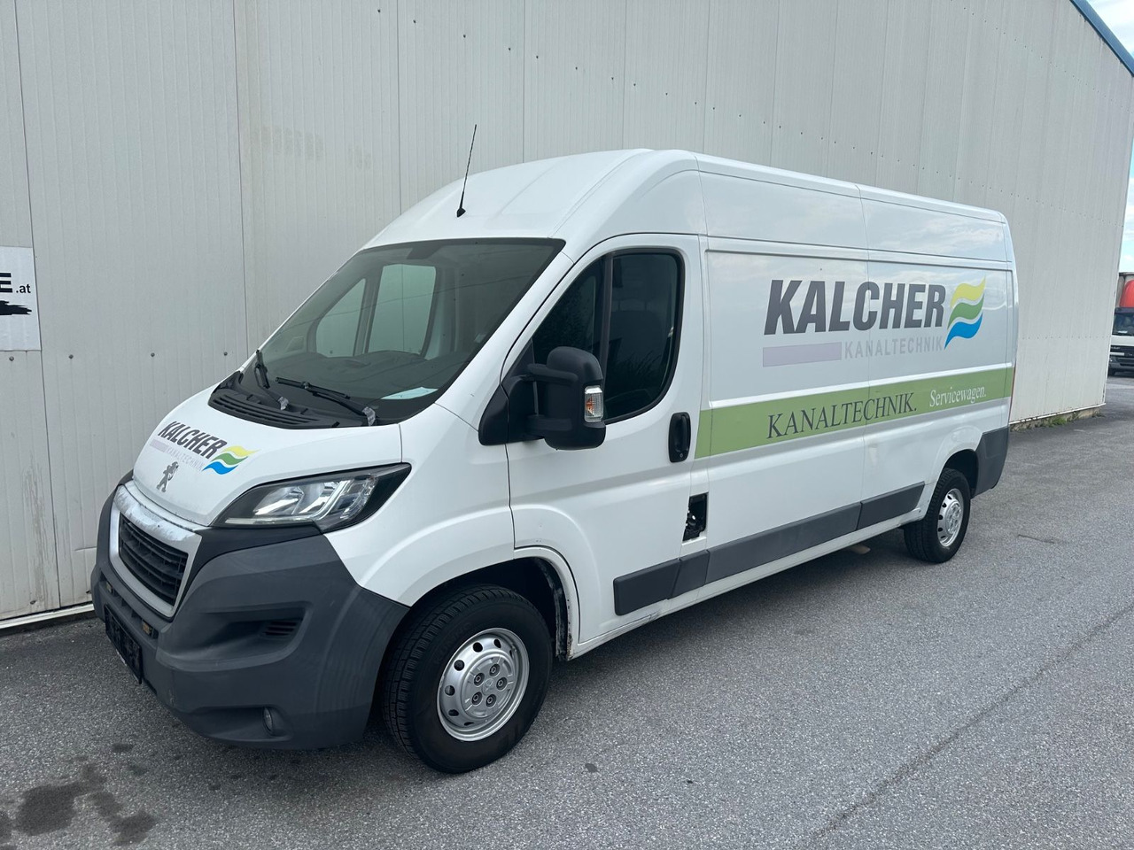 Peugeot Boxer 2,0 HDI Klima AluAusbau L4H2 - Fourgon utilitaire: photos 1 Peugeot Boxer 2,0 HDI Klima AluAusbau L4H2 - Fourgon utilitaire: photos 1