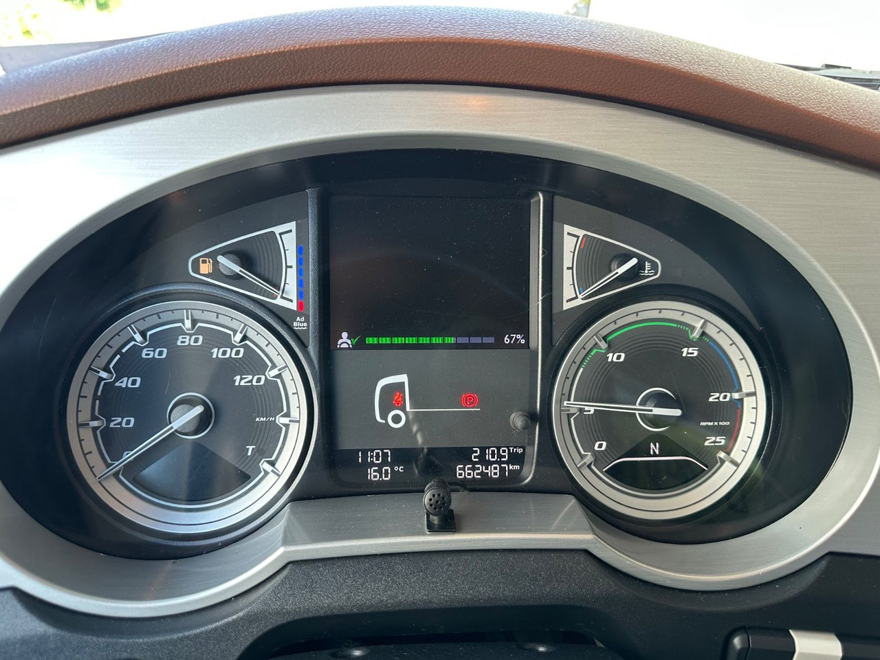 Tracteur routier DAF XF 530 SSC Standklima Leder ALU Vollluft: photos 11