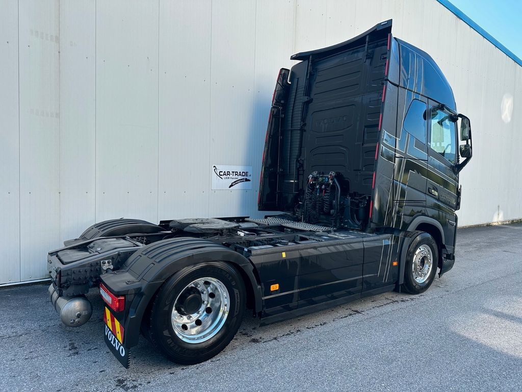 Volvo FH 750 XL Retarder Vollausstattung - Tracteur routier: photos 3 Volvo FH 750 XL Retarder Vollausstattung - Tracteur routier: photos 3