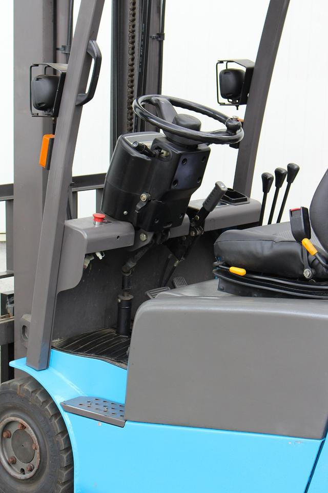 Chariot élévateur électrique HANSELIFTER JS315 - NEW Batterie: photos 18 Chariot élévateur électrique HANSELIFTER JS315 - NEW Batterie: photos 18