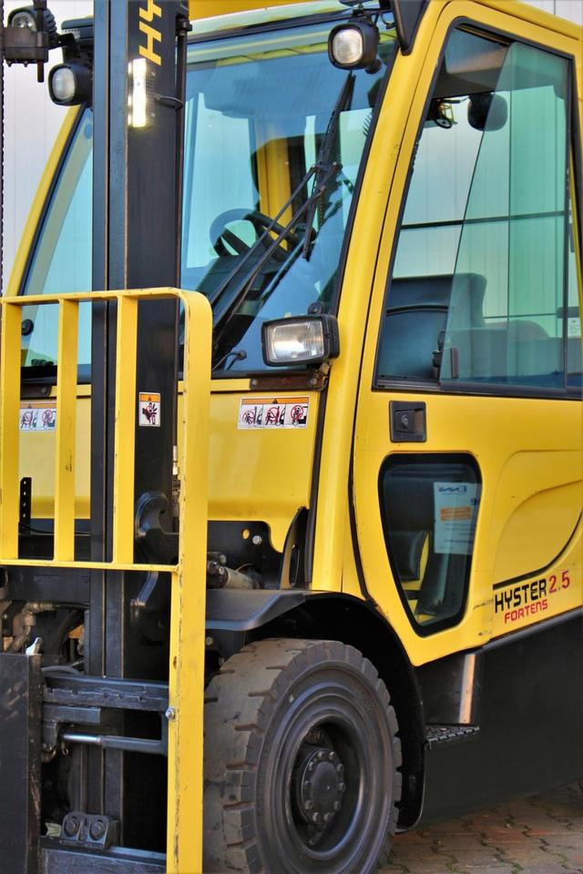 Chariot élévateur à gaz HYSTER H2.5FT Gas 2500kg Kabine 2018 Stapler UVV ✅: photos 7