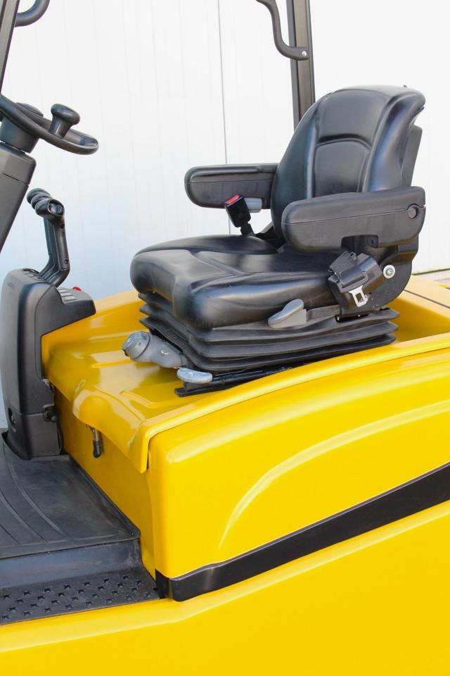 Chariot élévateur électrique YALE ERP18VT Triplex 5,2m 1800kg: photos 9