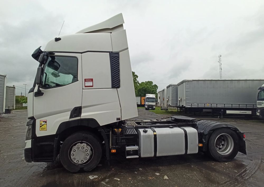 Renault T - Tracteur routier: photos 3 Renault T - Tracteur routier: photos 3