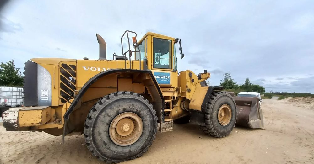 Volvo L150E - Chargeuse sur pneus: photos 1 Volvo L150E - Chargeuse sur pneus: photos 1