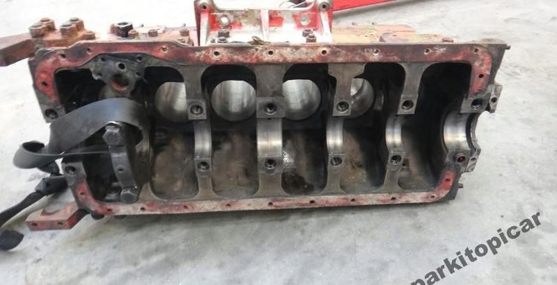 SILNIK PERKINS 6 CYLI KRATER BLOK DÓŁ SILNIKA - Moteur pour Camion: photos 2 SILNIK PERKINS 6 CYLI KRATER BLOK DÓŁ SILNIKA - Moteur pour Camion: photos 2