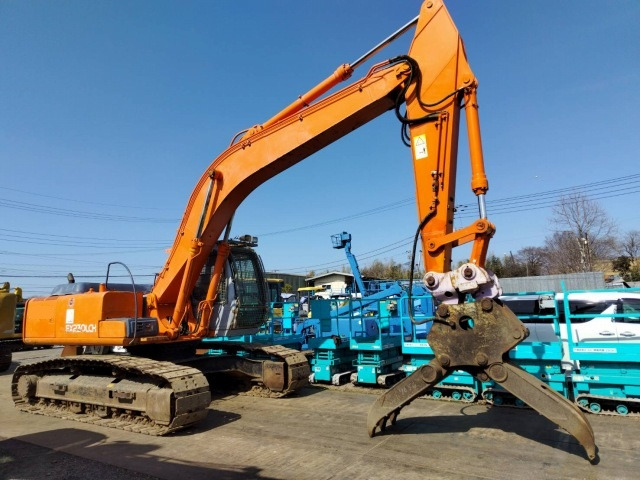 HITACHI EX230LCH-5 - Pelle sur chenille: photos 5 HITACHI EX230LCH-5 - Pelle sur chenille: photos 5