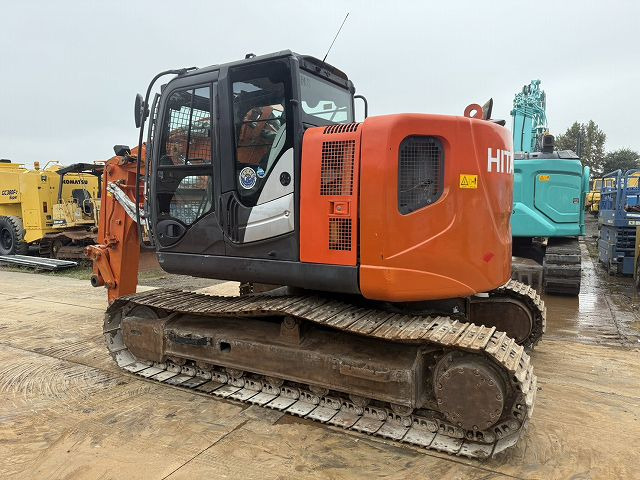HITACHI ZX135USK-5B - Pelle sur chenille: photos 3 HITACHI ZX135USK-5B - Pelle sur chenille: photos 3