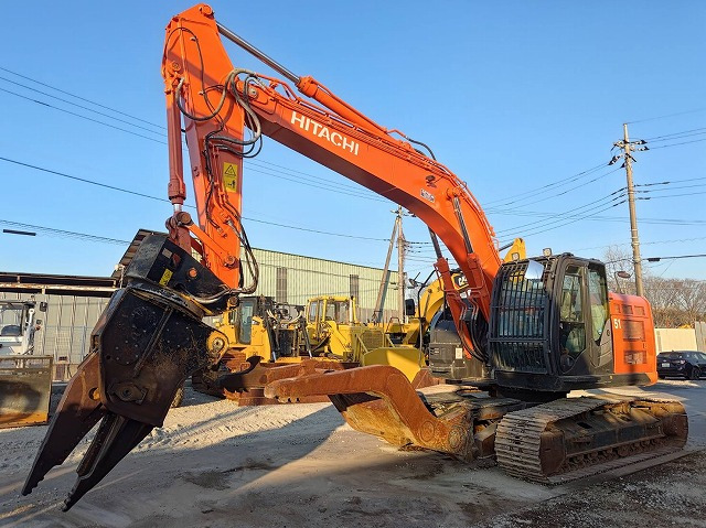 HITACHI ZX225USRLCMH-5B - Pelle sur chenille: photos 1 HITACHI ZX225USRLCMH-5B - Pelle sur chenille: photos 1