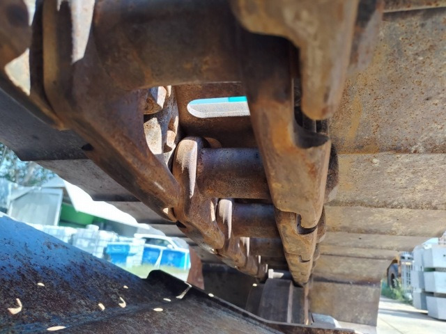 Pelle sur chenille KOBELCO SK200-10: photos 17
