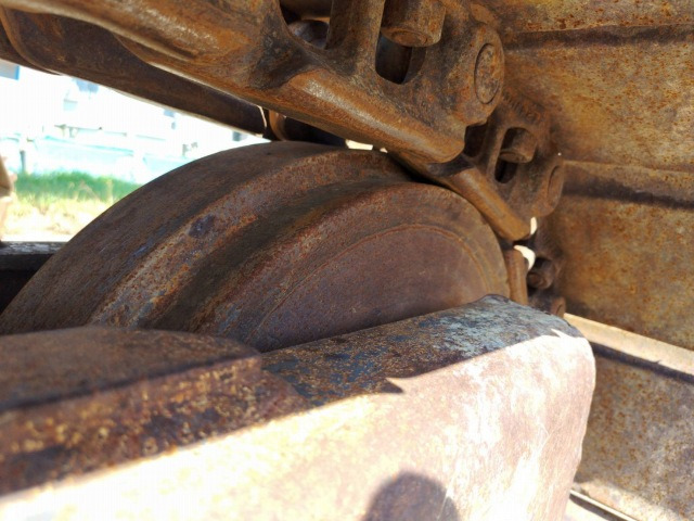 Pelle sur chenille KOBELCO SK200-10: photos 15