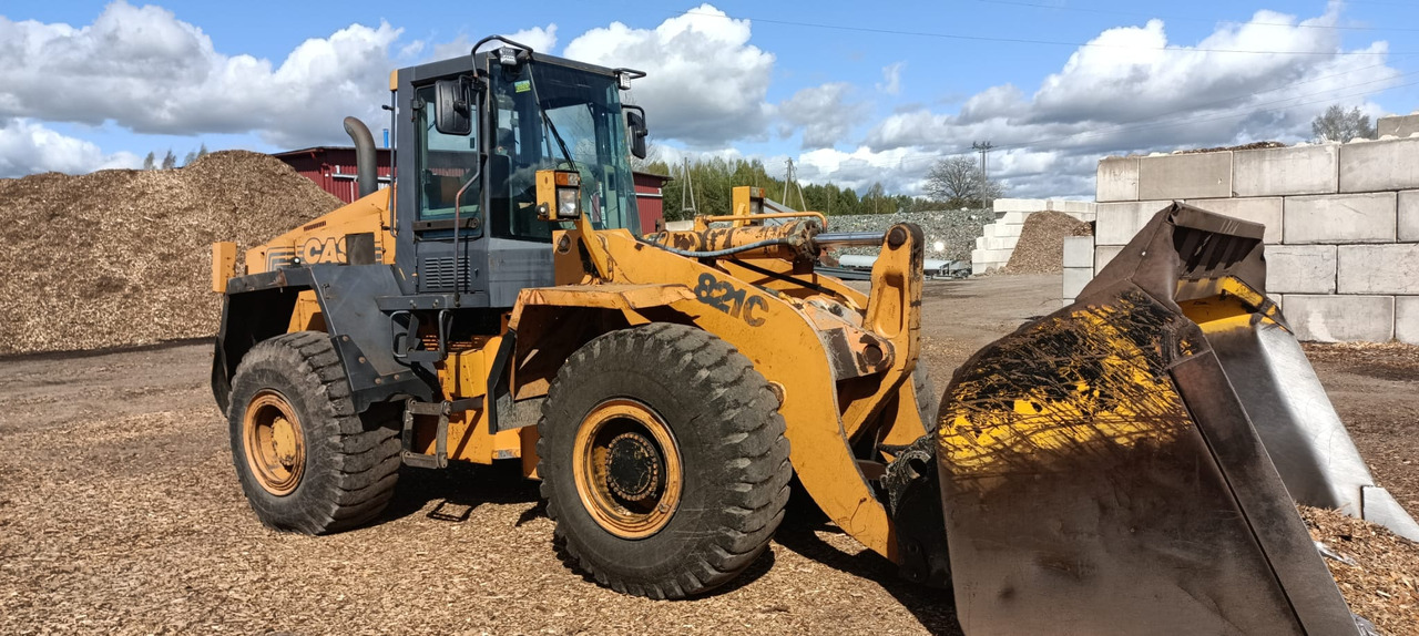 CASAE 812C - Chargeuse sur pneus: photos 1 CASAE 812C - Chargeuse sur pneus: photos 1