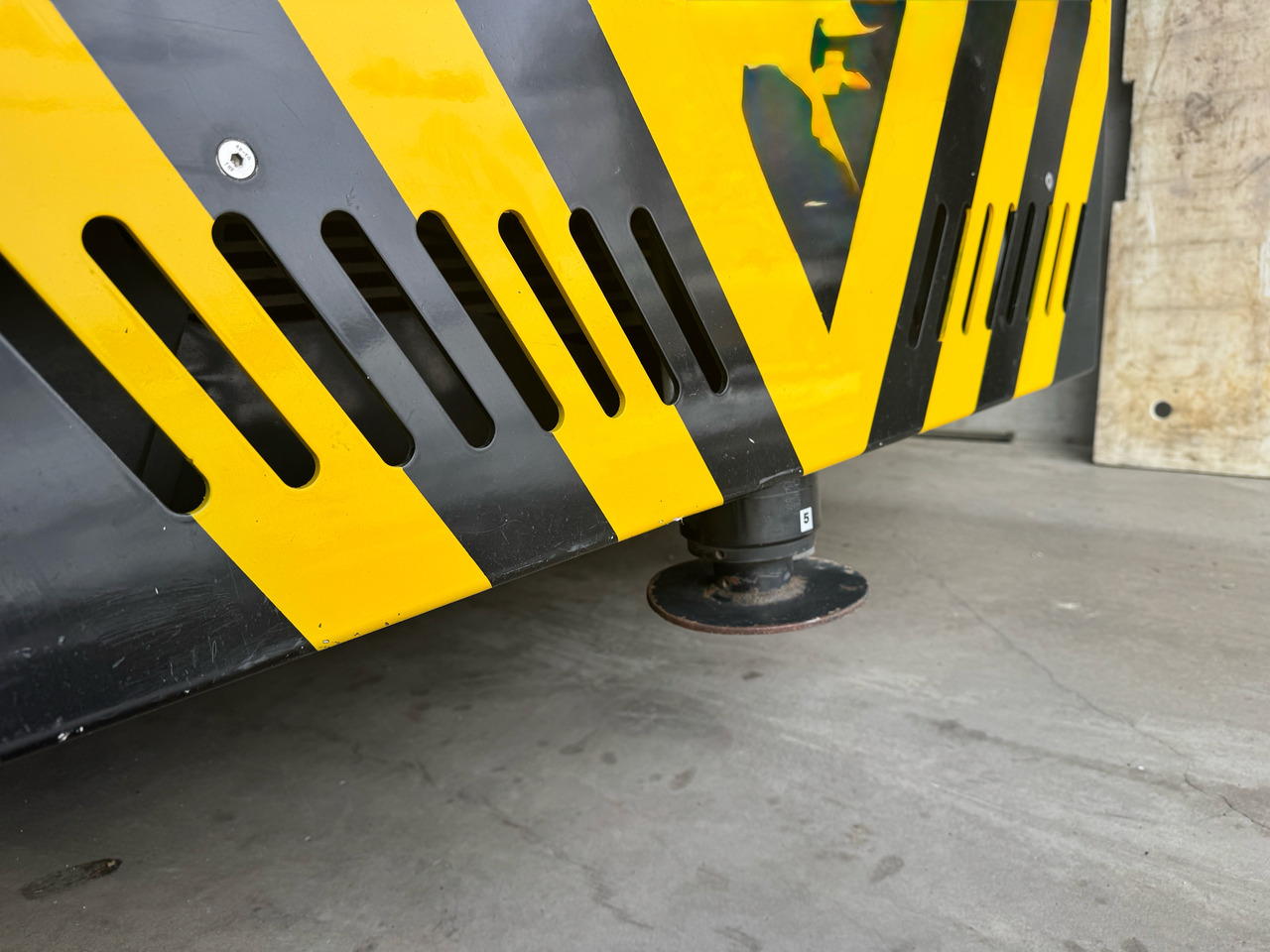 SCANIA G480 10x4 Fassi F950 *72‘000 KM* - Camion grue: photos 5 SCANIA G480 10x4 Fassi F950 *72‘000 KM* - Camion grue: photos 5