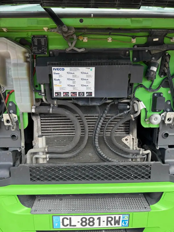 Iveco Stralis AS260S50Y/FS *500 CV*INTARDER - Camion plateau: photos 5 Iveco Stralis AS260S50Y/FS *500 CV*INTARDER - Camion plateau: photos 5