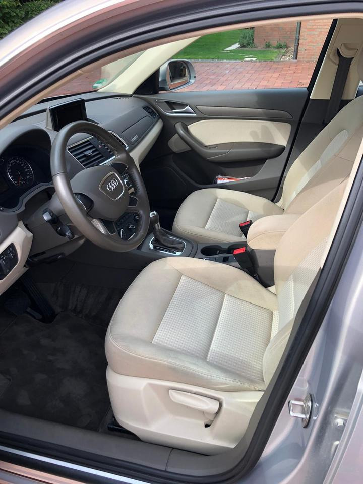 Audi Q3 TFSI + quattro + Autom. + ANK. + TÜV - Voiture: photos 3 Audi Q3 TFSI + quattro + Autom. + ANK. + TÜV - Voiture: photos 3