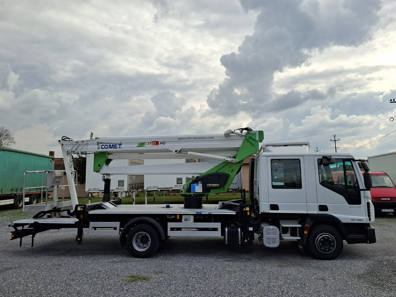 IVECO Eurocargo ML120EL18  Comet 31-17 HQ - Camion avec nacelle: photos 5 IVECO Eurocargo ML120EL18  Comet 31-17 HQ - Camion avec nacelle: photos 5