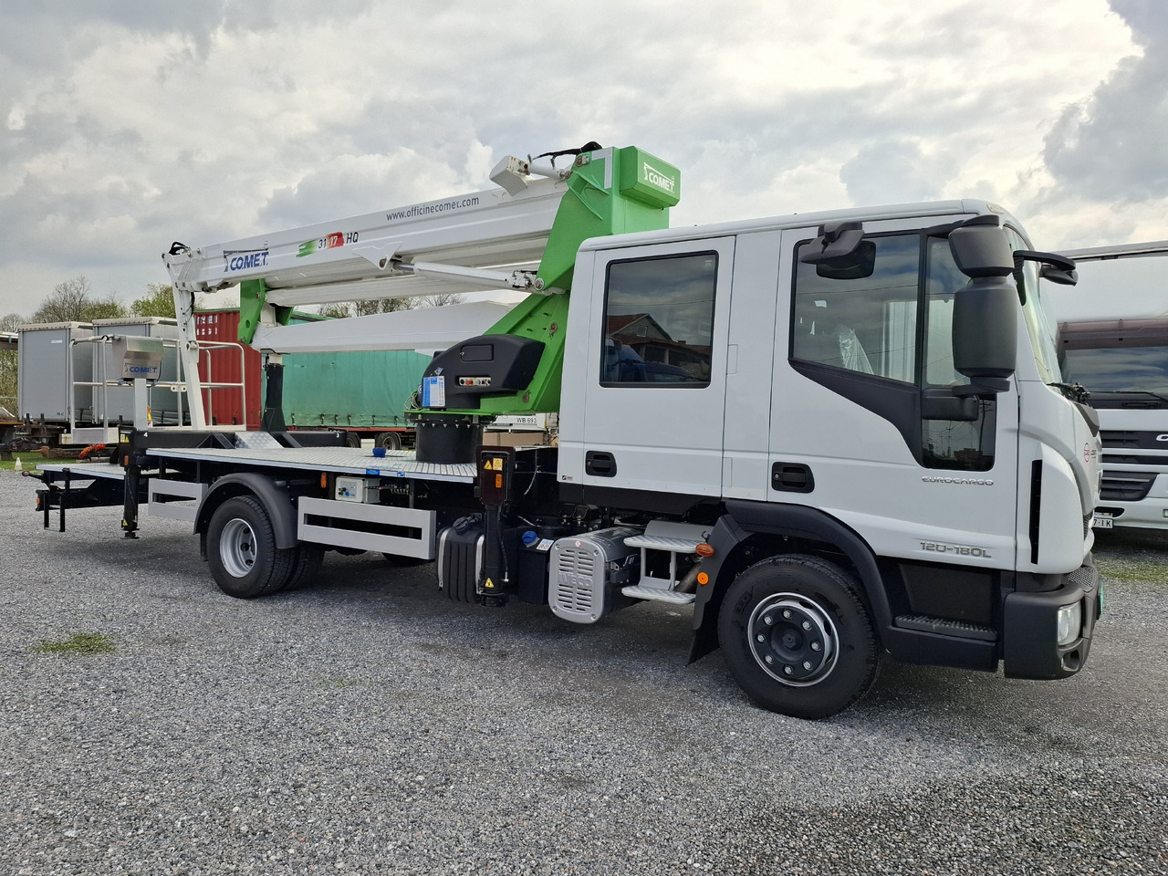 IVECO Eurocargo ML120EL18  Comet 31-17 HQ - Camion avec nacelle: photos 4 IVECO Eurocargo ML120EL18  Comet 31-17 HQ - Camion avec nacelle: photos 4