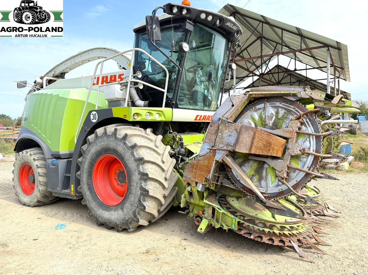 CLAAS JAGUAR 940 - 2014 ROK - 4X4 + ORBIS 600 + PU 300 - Ensileuse: photos 3 CLAAS JAGUAR 940 - 2014 ROK - 4X4 + ORBIS 600 + PU 300 - Ensileuse: photos 3