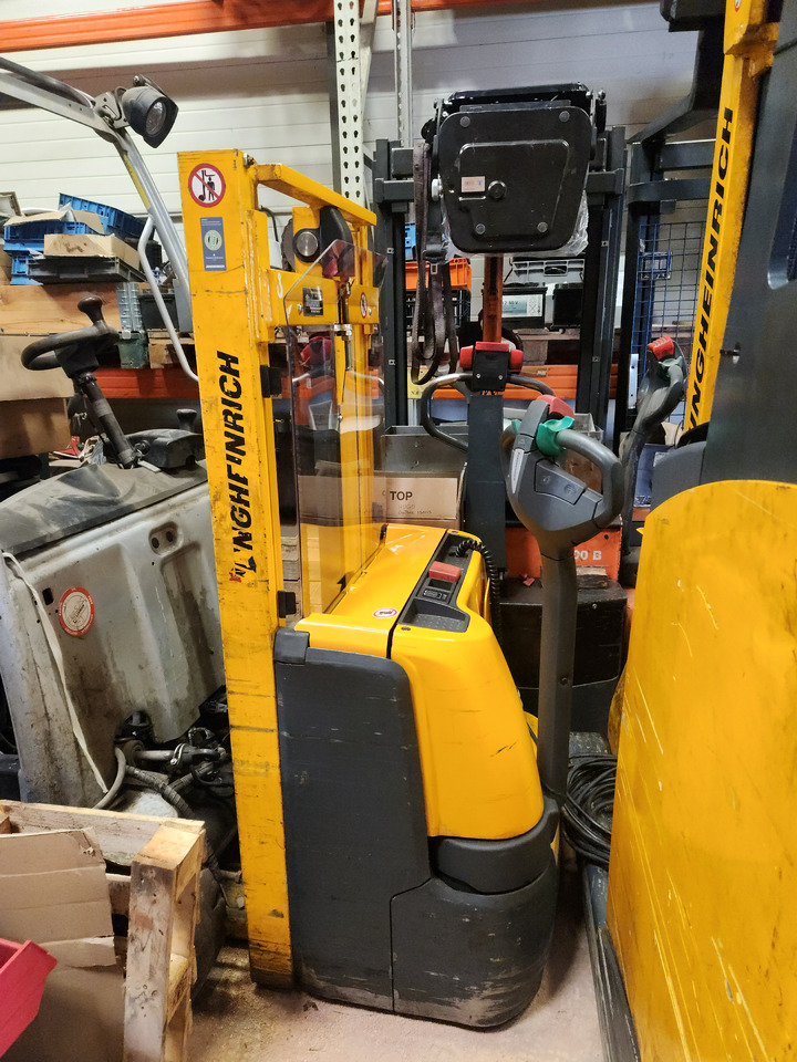 JUNGHEINRICH EJC110 250ZT - Gerbeur: photos 1 JUNGHEINRICH EJC110 250ZT - Gerbeur: photos 1