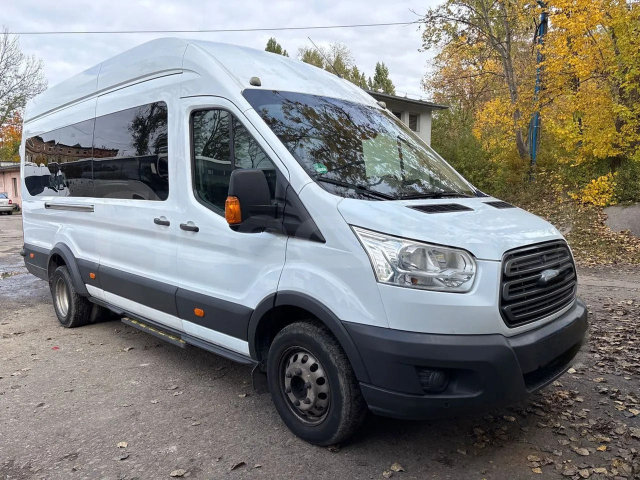 Ford Transit - Bus interurbain: photos 1 Ford Transit - Bus interurbain: photos 1