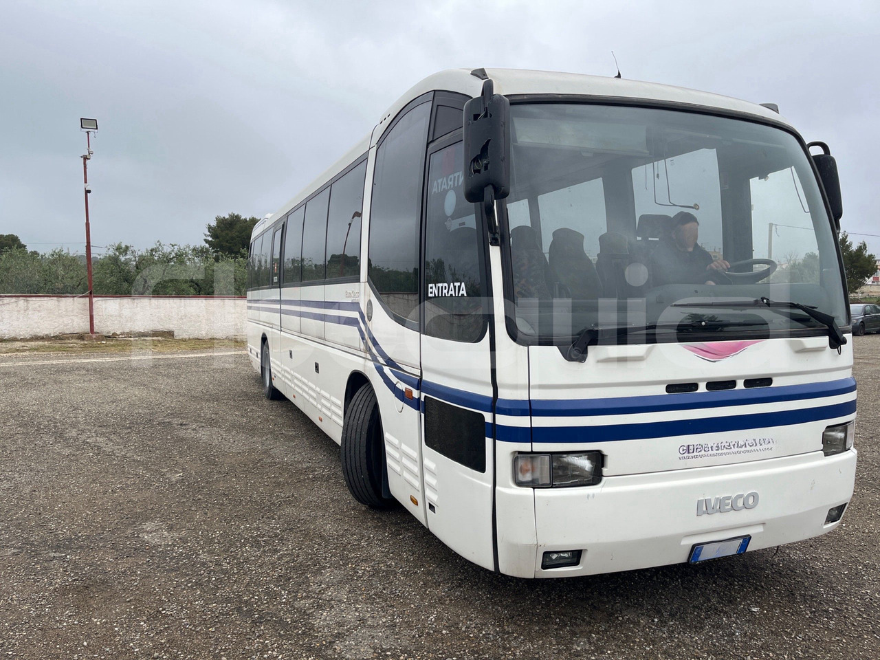 Iveco 380 - Autocar: photos 1 Iveco 380 - Autocar: photos 1