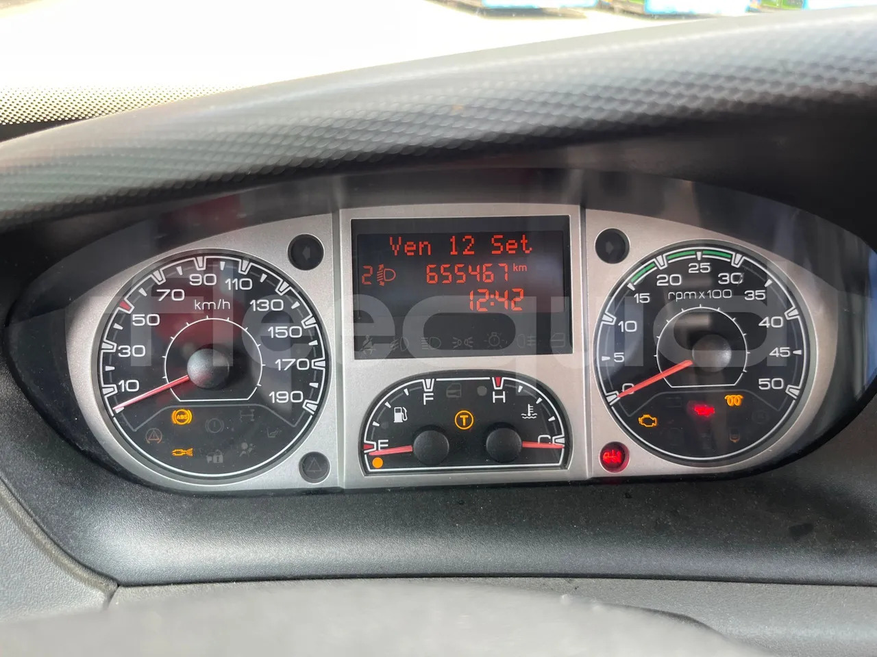 Iveco Daily - Autocar: photos 3 Iveco Daily - Autocar: photos 3