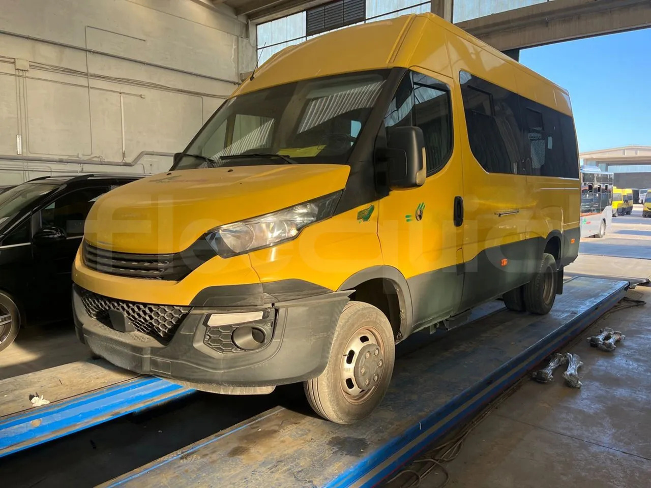 Iveco Daily - Bus scolaire: photos 4 Iveco Daily - Bus scolaire: photos 4