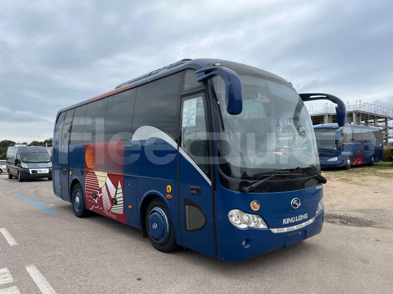 King Long XMQ6800 - Bus interurbain: photos 1 King Long XMQ6800 - Bus interurbain: photos 1