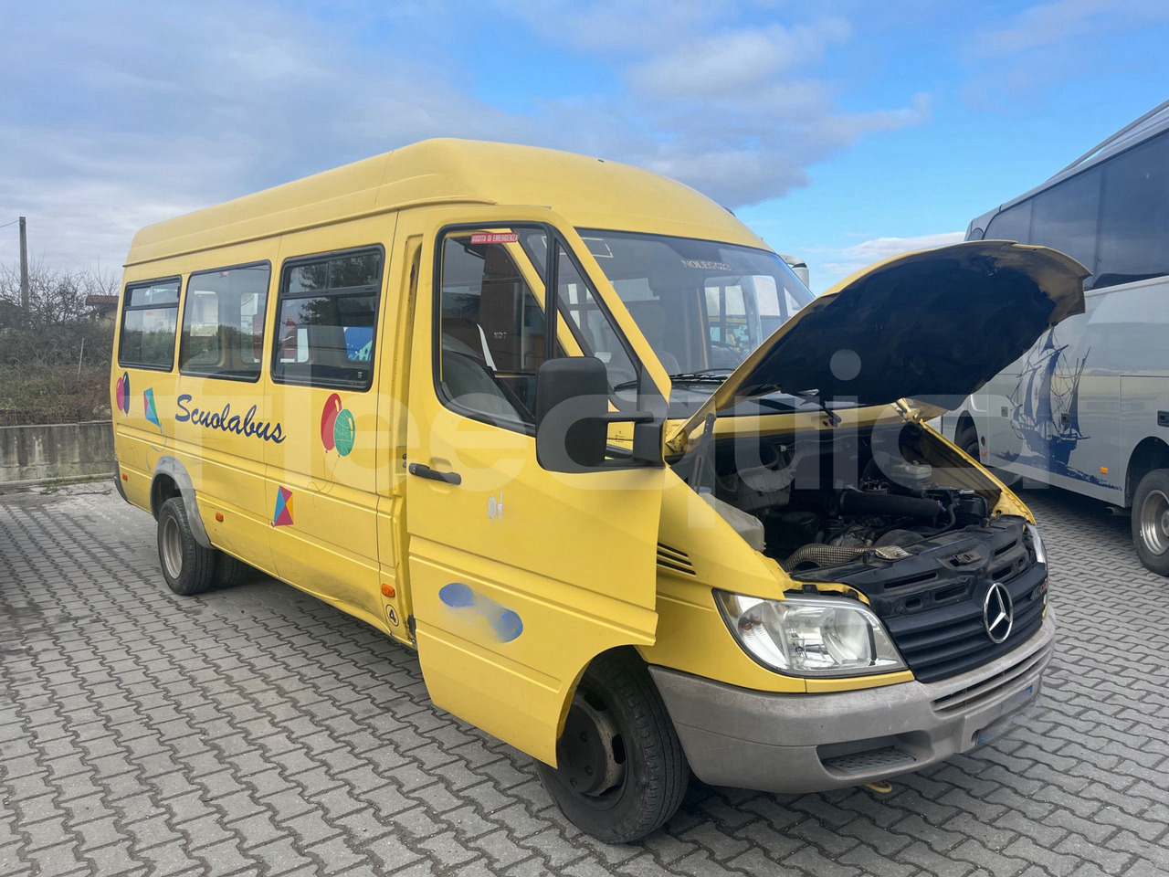 Mercedes-Benz Sprinter - Bus scolaire: photos 1 Mercedes-Benz Sprinter - Bus scolaire: photos 1