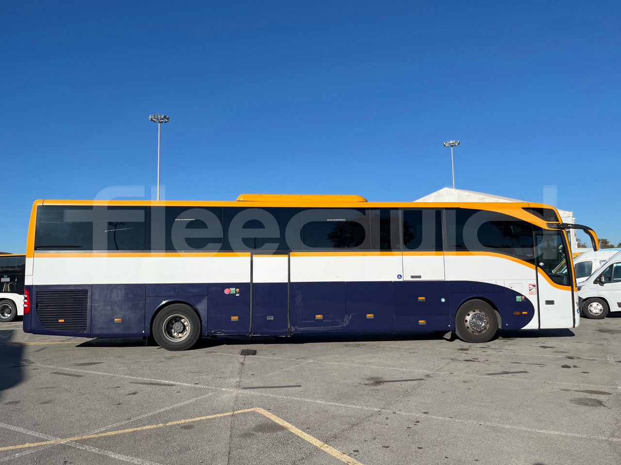 Autocar Mercedes-Benz Tourismo: photos 11