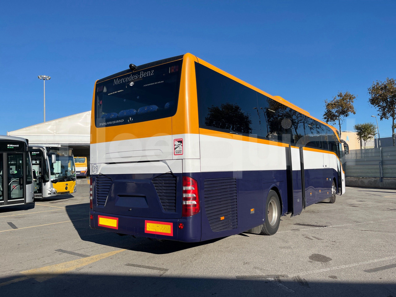 Autocar Mercedes-Benz Tourismo: photos 18