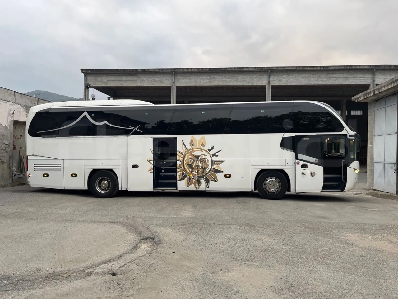 Autocar Neoplan Cityliner: photos 14