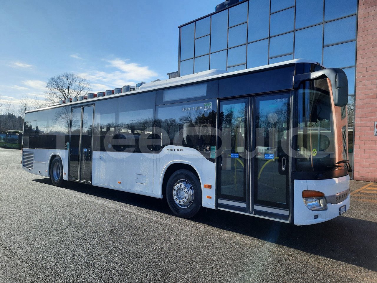 Setra S415 - Bus interurbain: photos 1 Setra S415 - Bus interurbain: photos 1