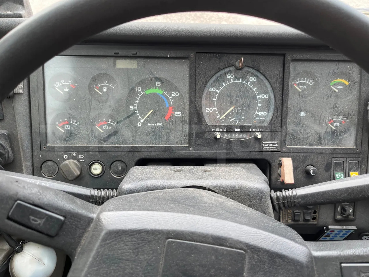 Volvo B12 - Autocar: photos 3 Volvo B12 - Autocar: photos 3