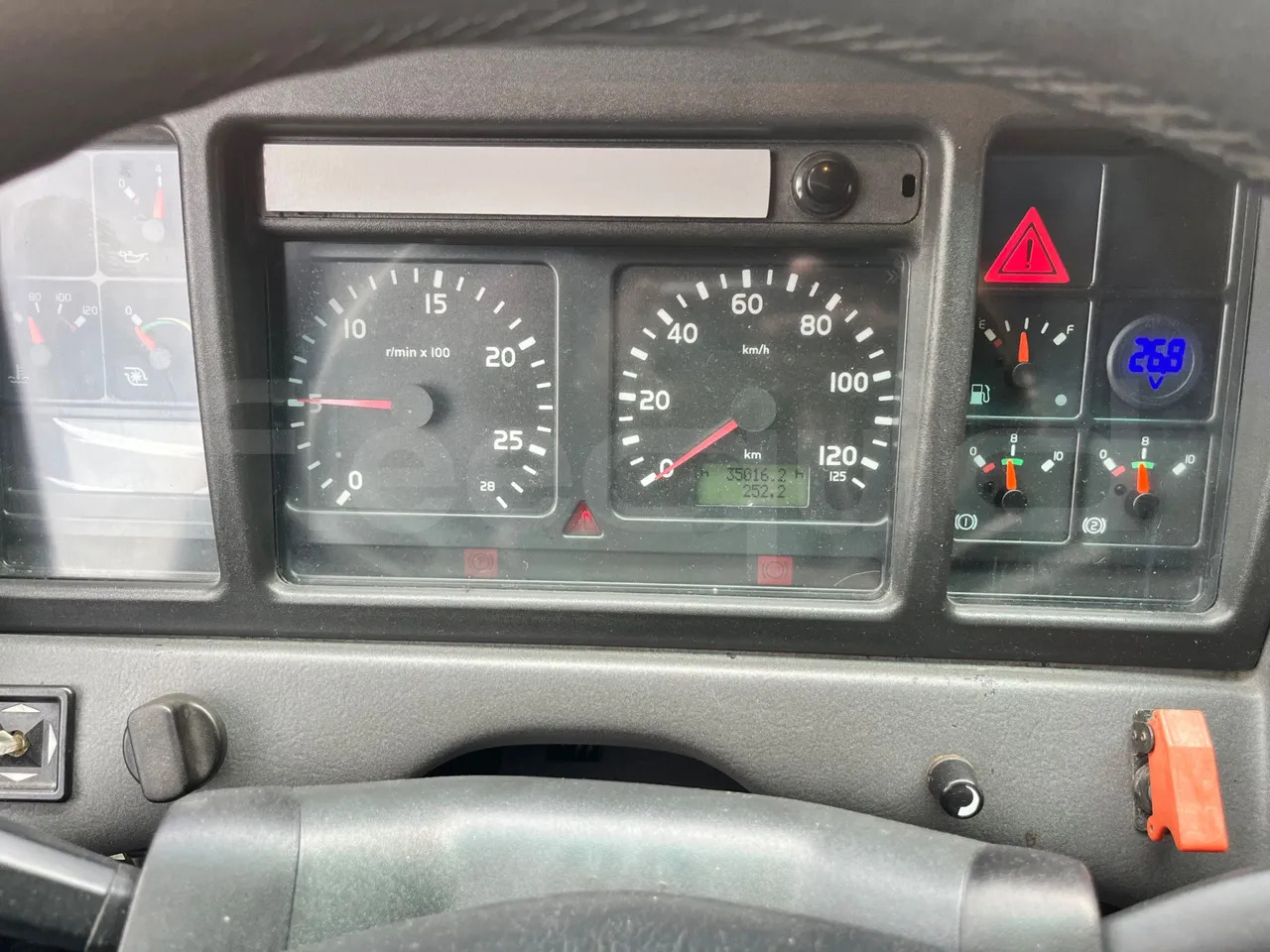 Volvo Barbi Genesis - Autocar: photos 3 Volvo Barbi Genesis - Autocar: photos 3