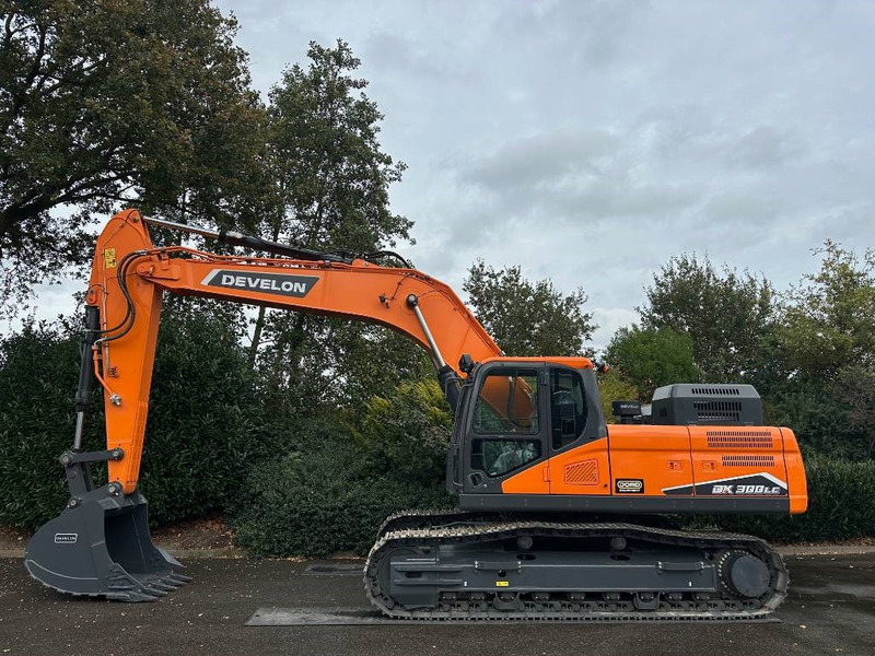 Develon DX 300 LC-7M - Pelle sur chenille: photos 3 Develon DX 300 LC-7M - Pelle sur chenille: photos 3