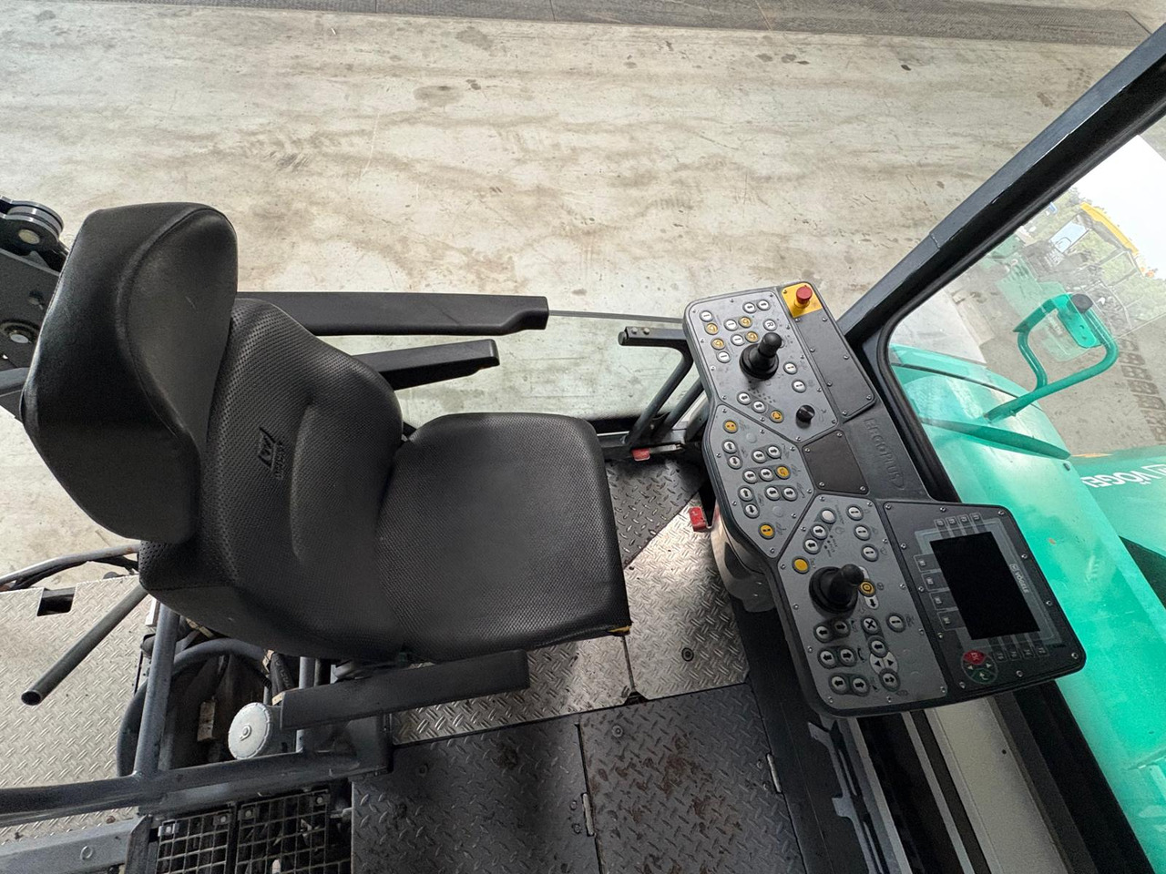 Finisseur VÖGELE SUPER 1900-3i: photos 22 Finisseur VÖGELE SUPER 1900-3i: photos 22