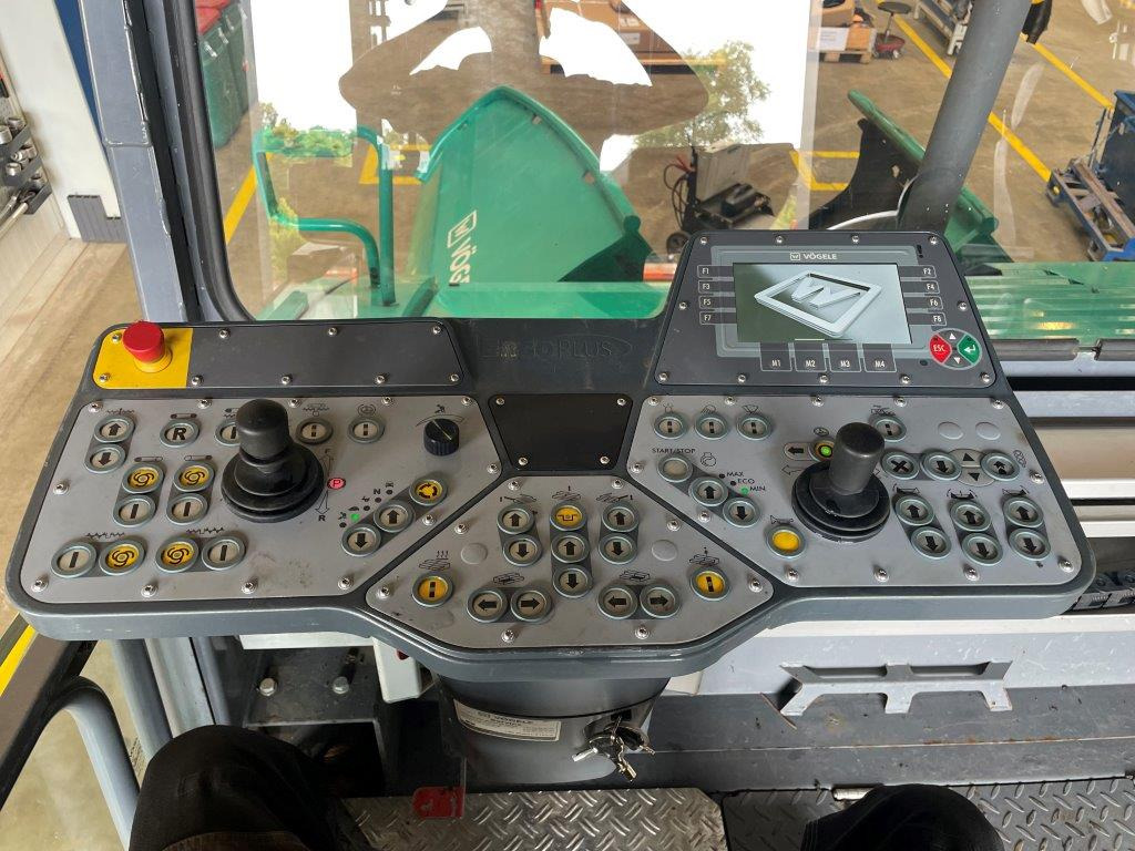 Finisseur VÖGELE SUPER 1900-3i: photos 24 Finisseur VÖGELE SUPER 1900-3i: photos 24