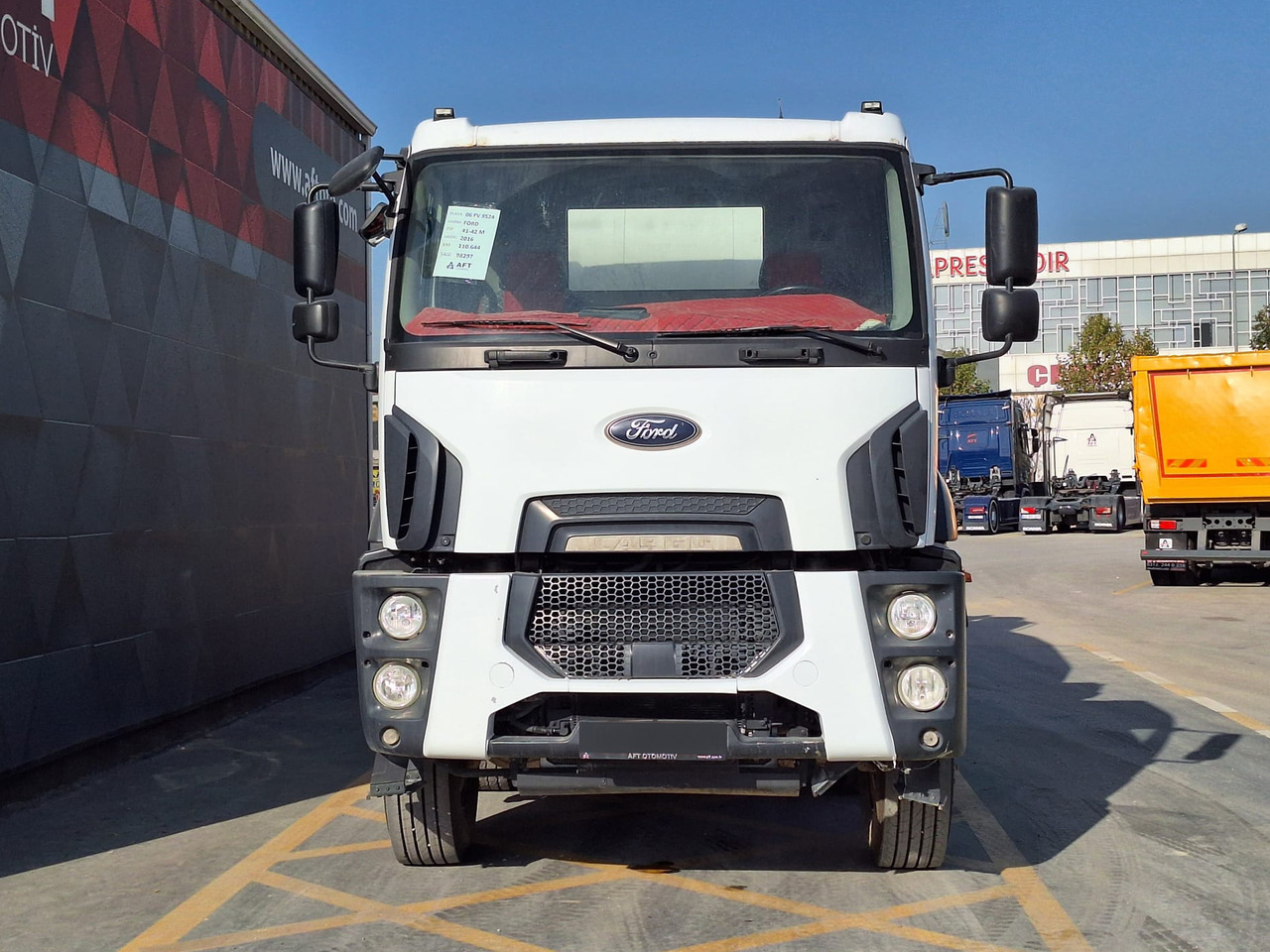 FORD 4142 M - Camion malaxeur: photos 2 FORD 4142 M - Camion malaxeur: photos 2