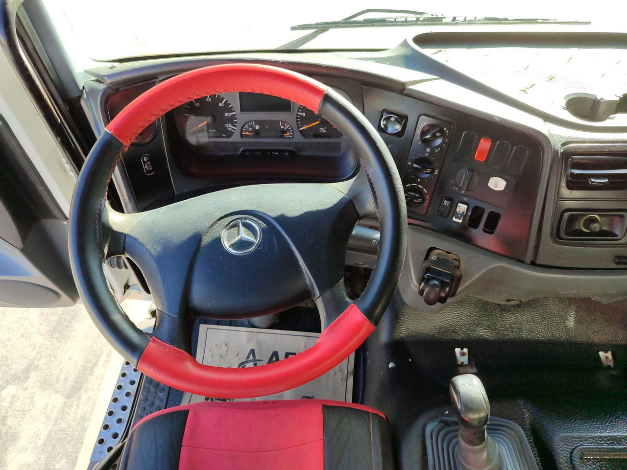 Camion malaxeur MERCEDES-BENZ AXOR 3028: photos 11