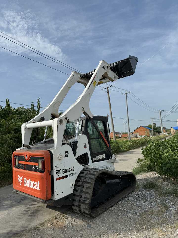 BOBCAT T770 skid steer loader American original Mining/Agriculture/Urban Construction - Chargeuse compacte sur chenilles: photos 1 BOBCAT T770 skid steer loader American original Mining/Agriculture/Urban Construction - Chargeuse compacte sur chenilles: photos 1
