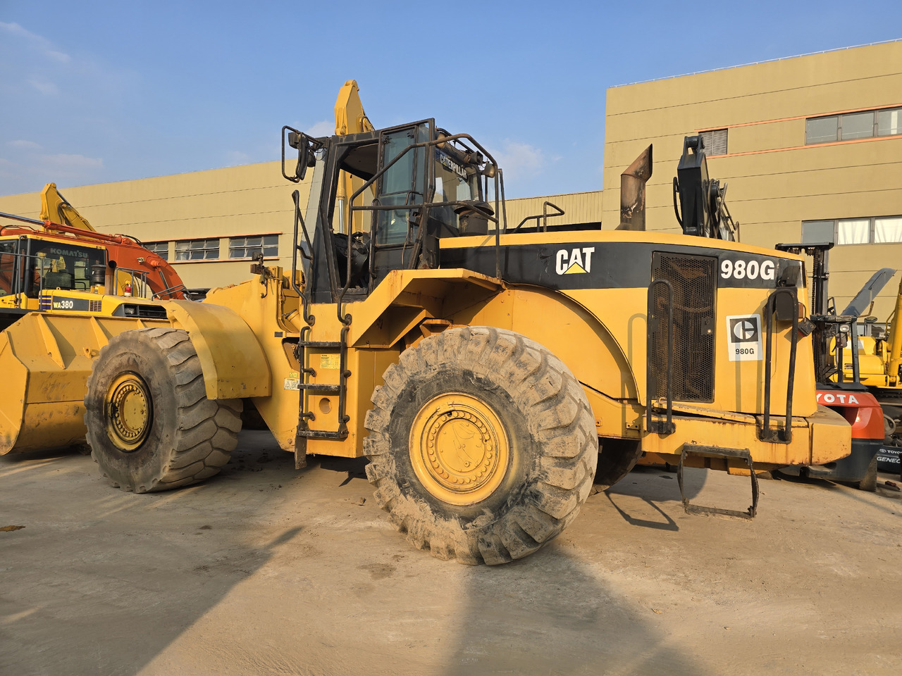 CATERPILLAR 980G - Chargeuse sur pneus: photos 3 CATERPILLAR 980G - Chargeuse sur pneus: photos 3