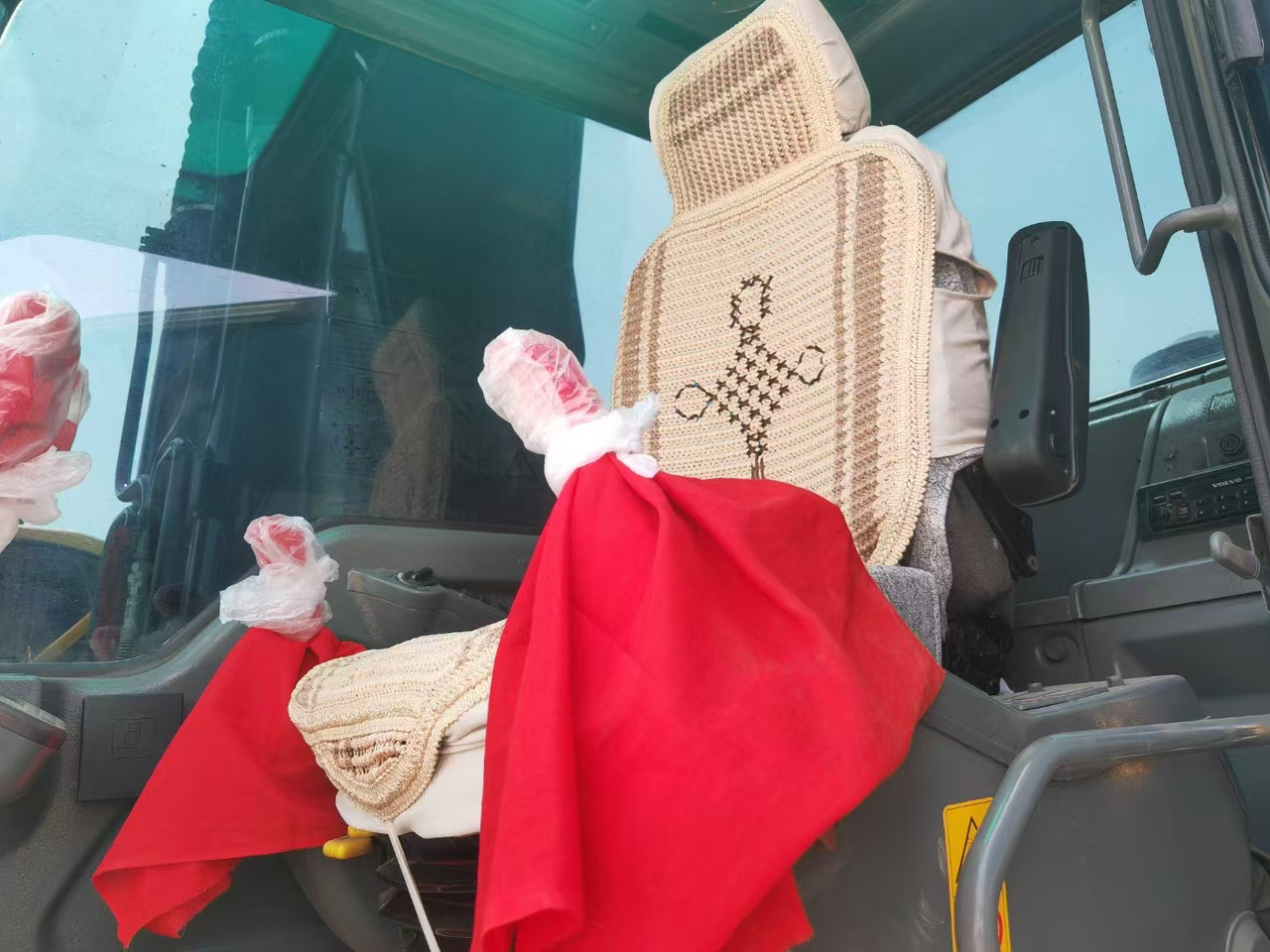 VOLVO EC210 used excavator - Pelle sur chenille: photos 5 VOLVO EC210 used excavator - Pelle sur chenille: photos 5