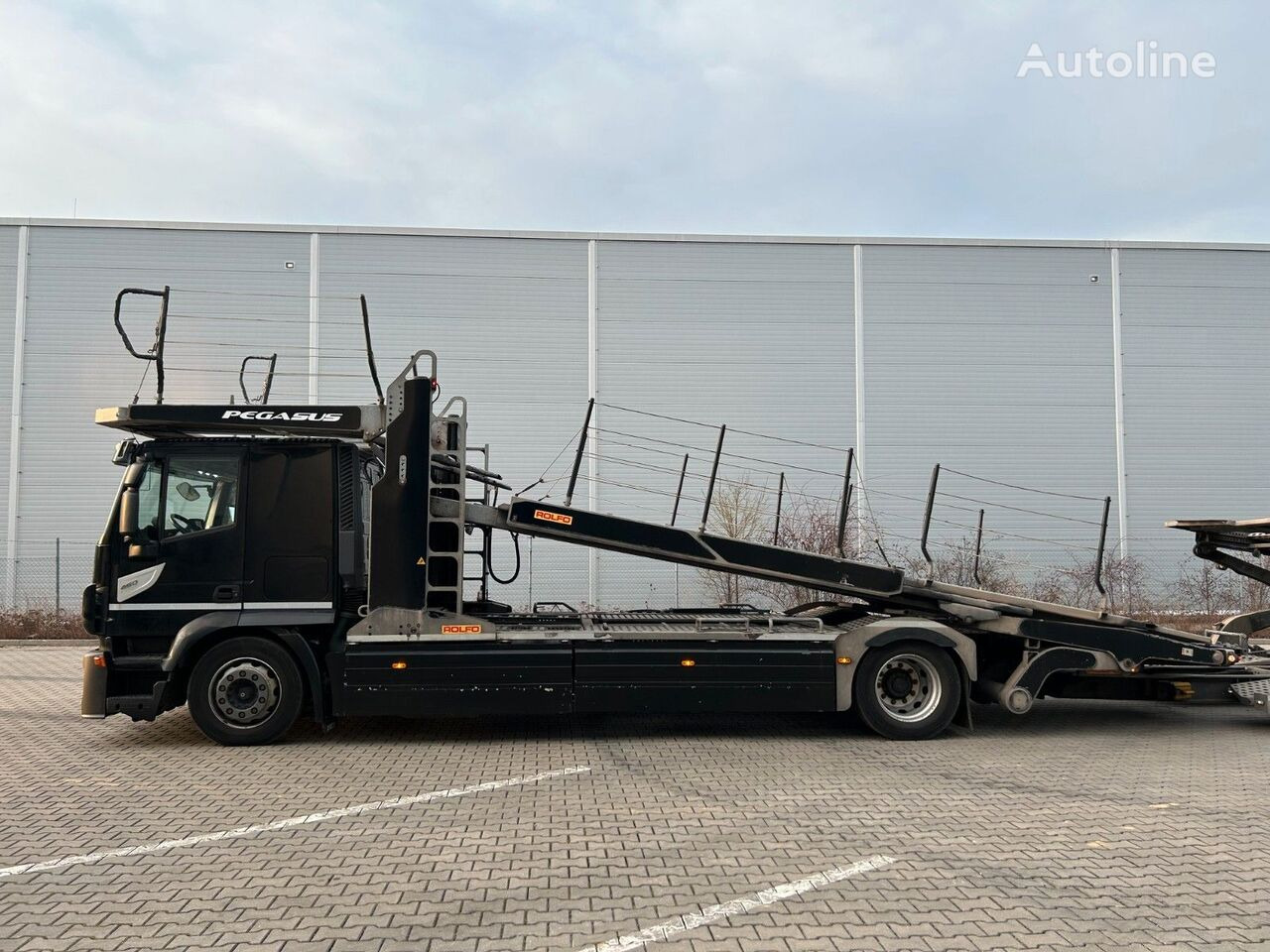 IVECO Stralis 460 + car transporter trailer - Camion porte-voitures: photos 2 IVECO Stralis 460 + car transporter trailer - Camion porte-voitures: photos 2